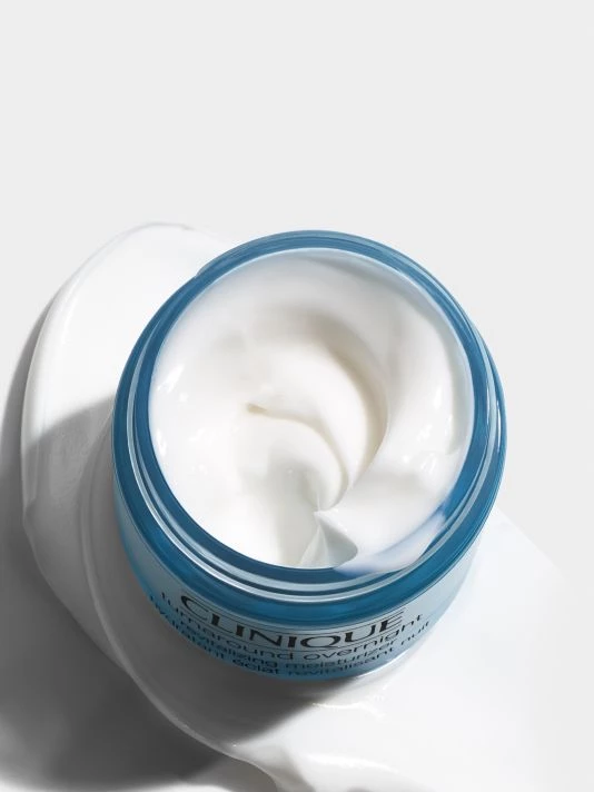 Clinique Turnaround™ Overnight Revitalizing Moisturizer 5 Clinique Turnaround™ Overnight Revitalizing Moisturizer - Image 3